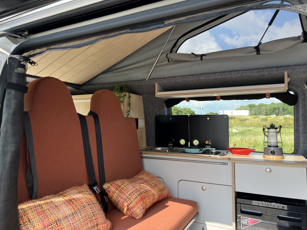 Volkswagen T6 Kastenwagen BENZIN 2017 Foto: 8