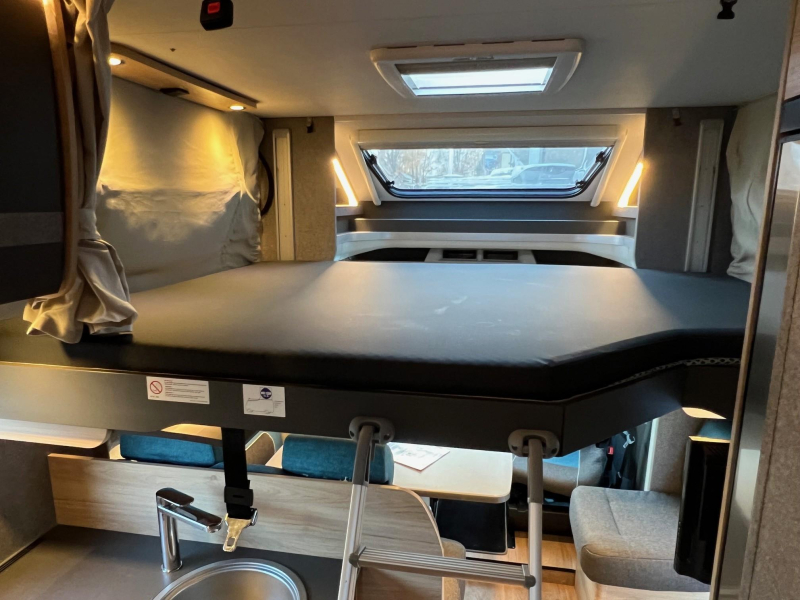 Dethleffs Just Go T 7055 EB automaat, schotel met tv  foto: 14