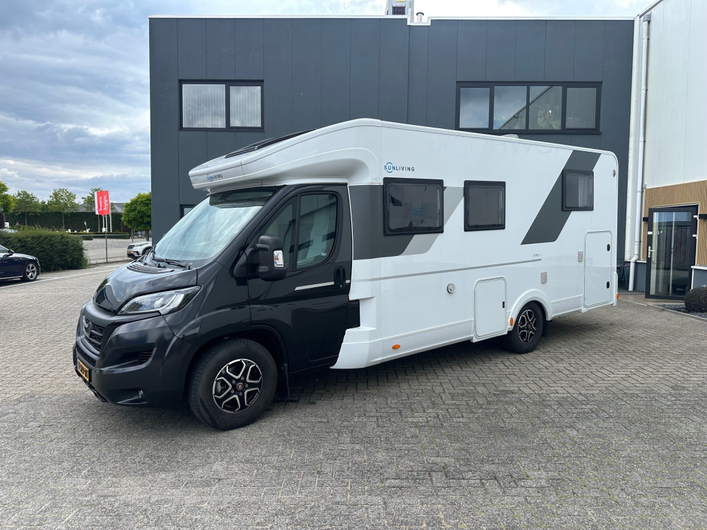 SUN LIVING S-SERIES S 75SC foto: 1