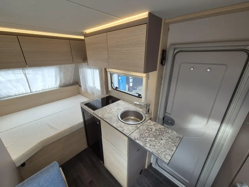 Weinsberg CaraCito 390 QD  foto: 14