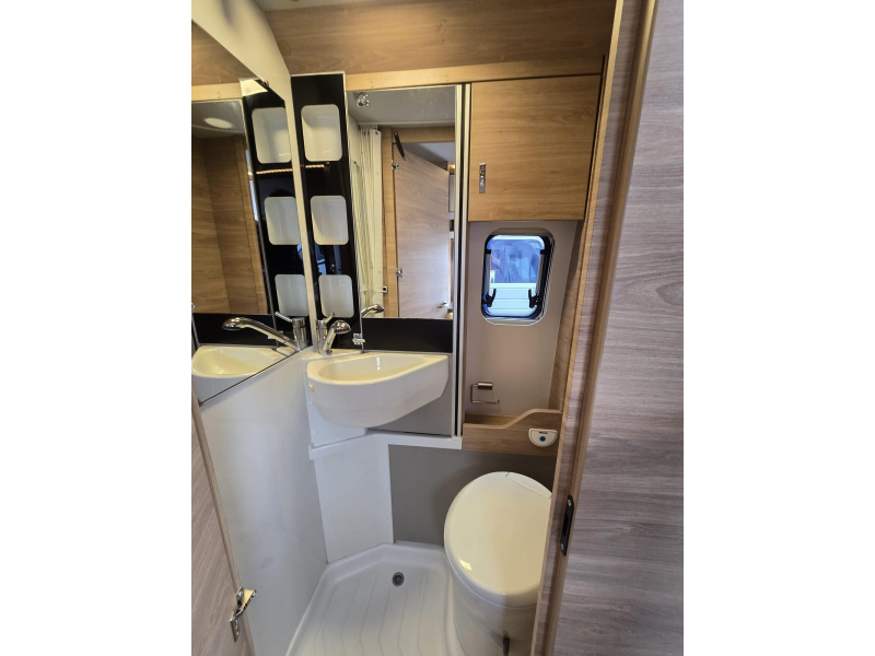 Knaus BoxDrive 680 ME off-grid m&ouml;glich, voll ausgestattet Foto: 9