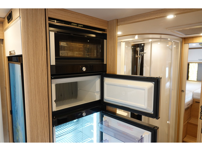 NIESMANN BISCHOFF Arto 88 EK 180Pk Automatic 9-Speed ​​| Eifel Grey | Level System | Roof Air Conditioning photo: 12