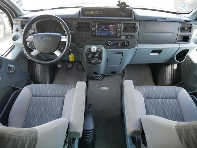 Ford Nugget, Vast Hoogdak, 5 Zit / 4 Slaapplaatsen foto: 3