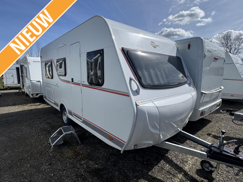 Bürstner Premio Life 480 TL Mover en Thule luifel