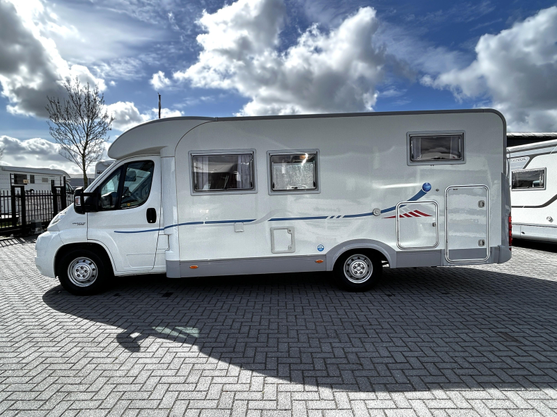 Adria Coral 660 SL Enkele-bedden/2007/Euro-4  foto: 21