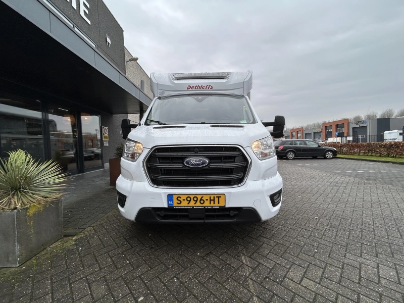Dethleffs Just Go T 7055 EB Automaat en hefbed  foto: 5