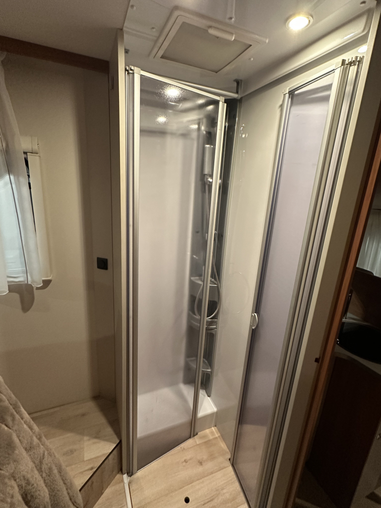 DETHLEFFS TREND T 7057 foto: 17