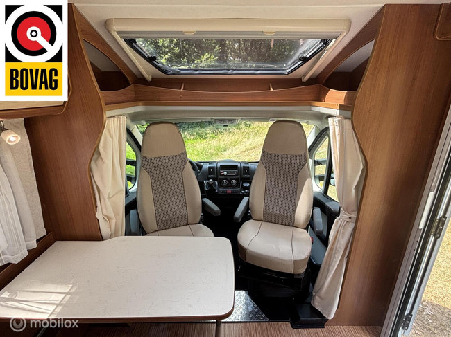 Carado / Hymer T 337 Fiat 2.3 131hp Euro 5 | Single beds | Shower/toilet | Garage | Inverter 1500w | solar panels | 720 kg payload | 6.9m L photo: 11