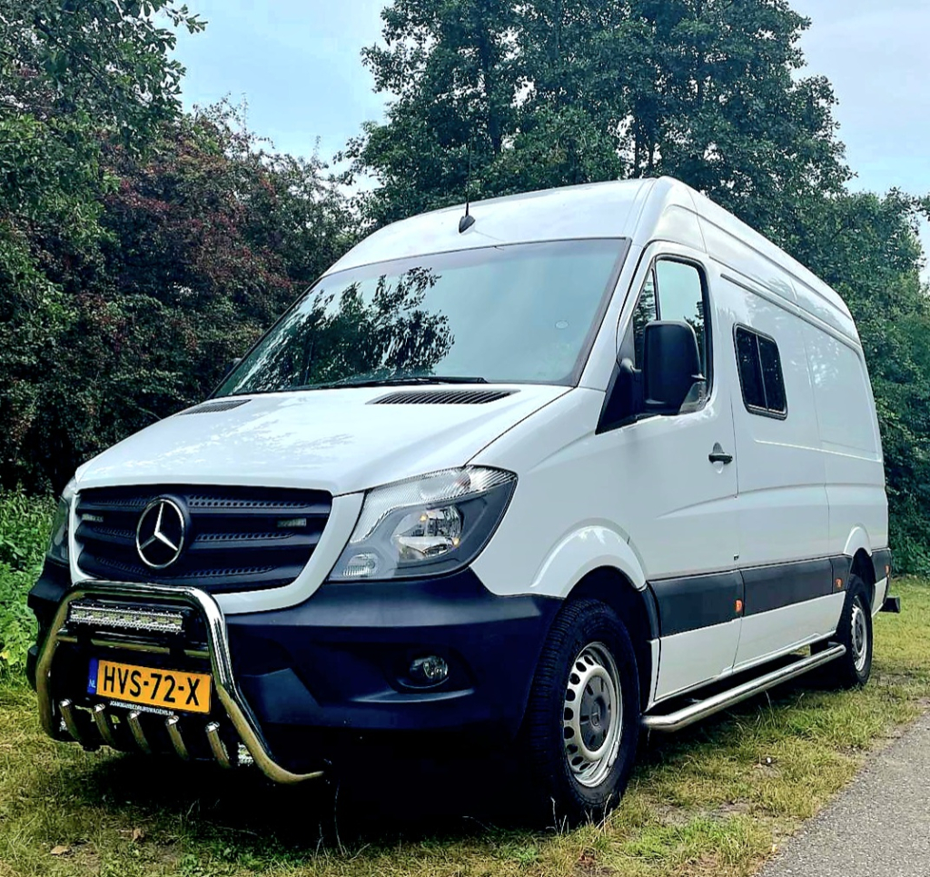 MERCEDES-BENZ SPRINTER
