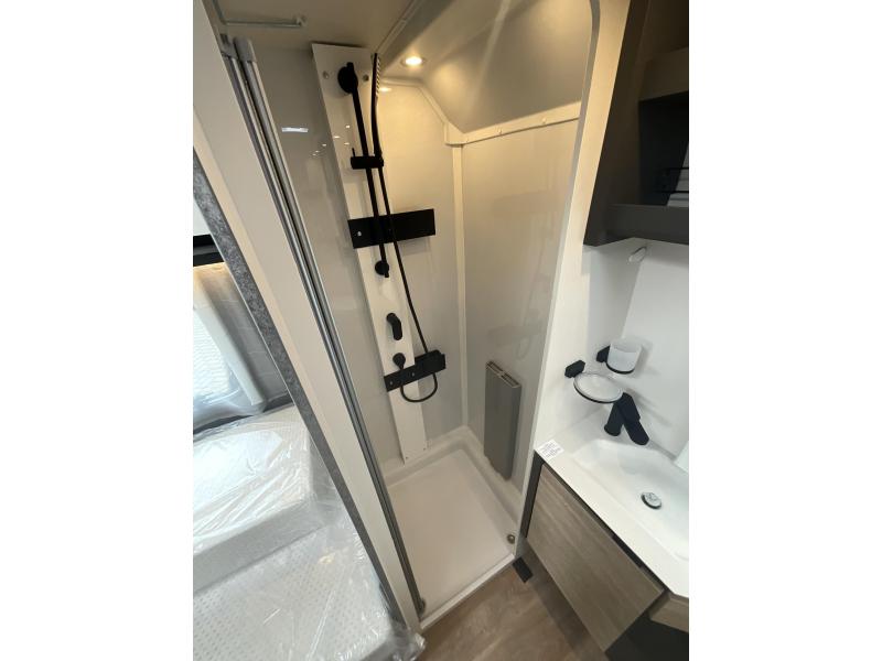 Dethleffs Beduin Scandinavia 550 BET ENKELE BEDDEN-DOUCHE  foto: 13