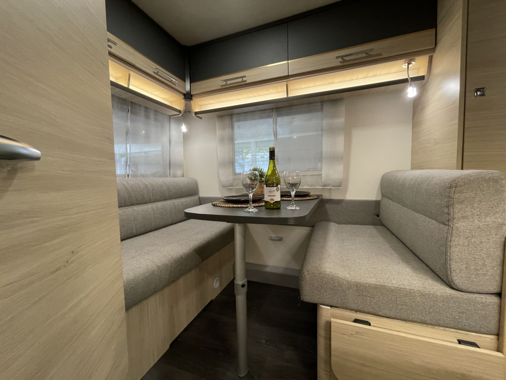 Caravelair Antares Titanium 390 DWARBED 1e EIGENAAR  foto: 21