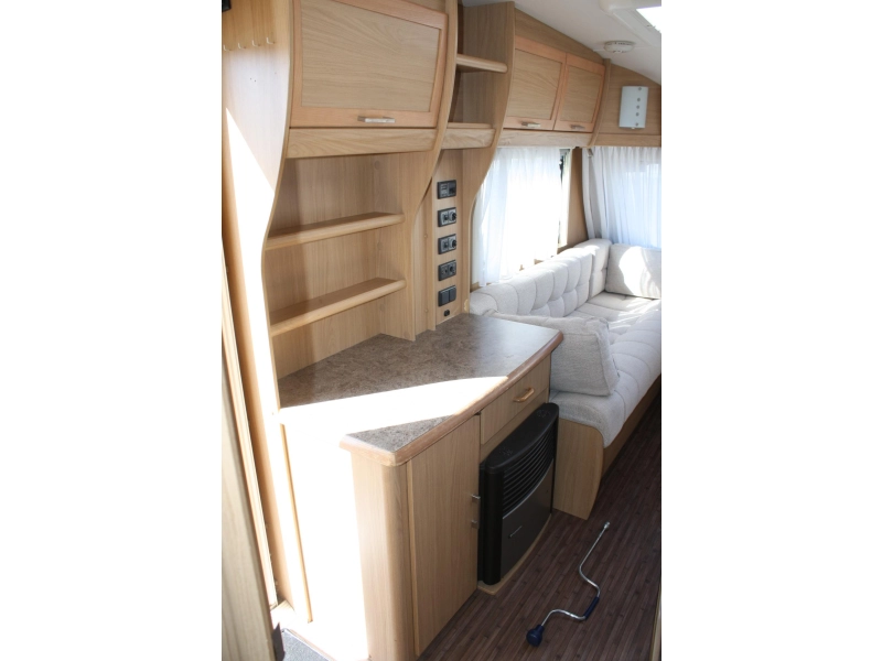 Elddis Odyssey 462 photo: 4
