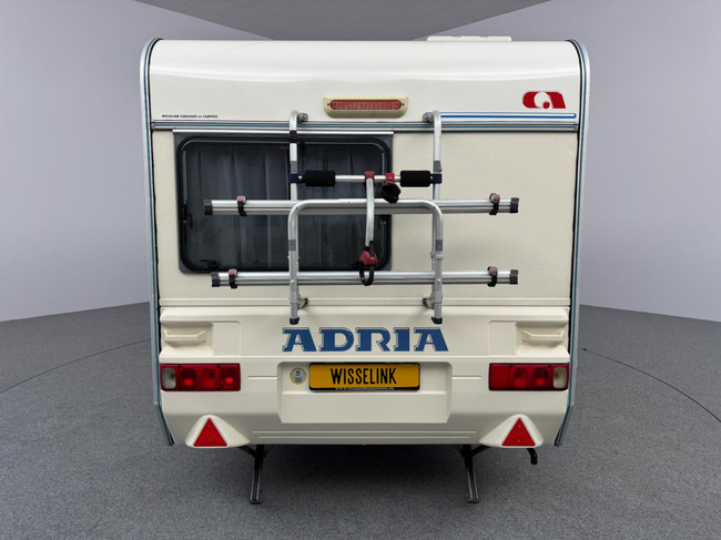 Adria Unica A 390 PS foto: 22