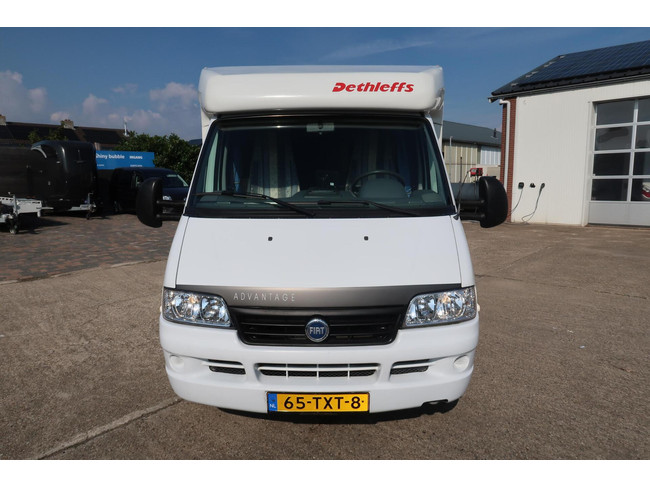 Dethleffs Advantage T6611 | KEURIGE STAAT | ENKELE BEDDEN | 2X Maxxfan Dethleffs Advantage T6611 | KEURIGE STAAT | ENKELE BEDDEN foto: 1