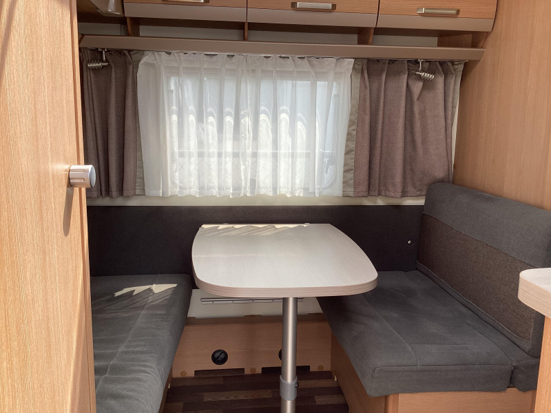 Knaus Sport 420 QD Dorema Mondial foto: 1