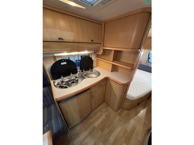 Hobby De Luxe Easy 460UFe foto: 16