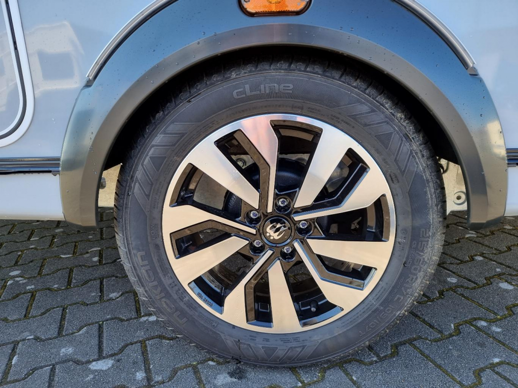 Knaus Sudwind 450 FU 60 Years edition foto: 8