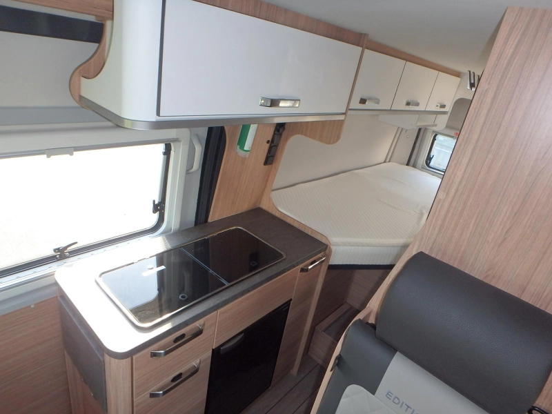 Weinsberg CaraBus 600 ME FIRE EDITION foto: 19