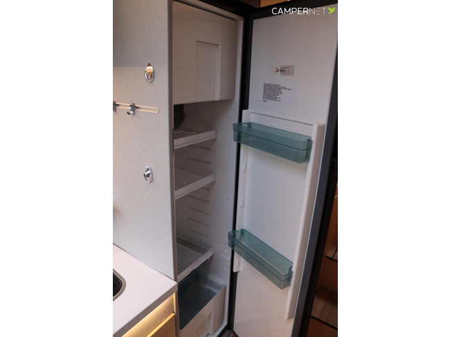 Hymer BMC-T 580 177 PS Automatik | 1. Besitzer | Wechselrichter | L&auml;ngsbetten | 2. Wohnraumbatterie | Solarpaneele | Hymer SLC Chassis | Foto: 13