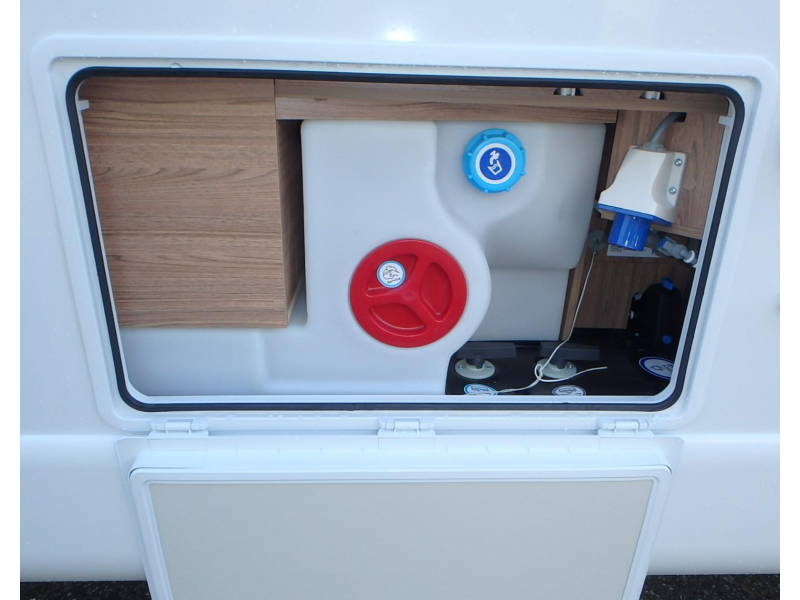 Weinsberg CaraCompact Pepper 600 MF € 5.000,- KORTING  foto: 6