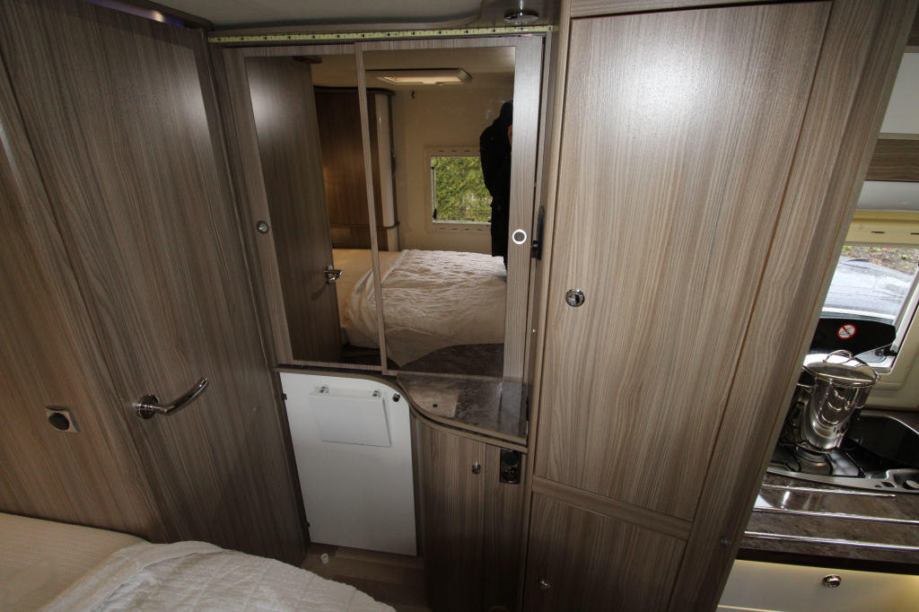 Rapido/Autostar/Hymer. Privilege i650 LC foto: 6