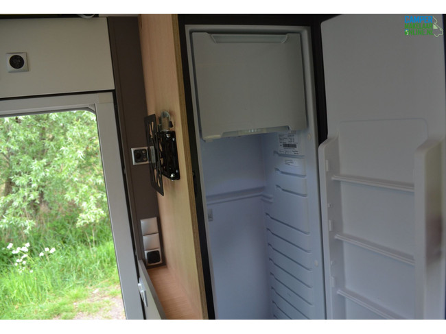LMC Tourer Lift 664G foto: 10