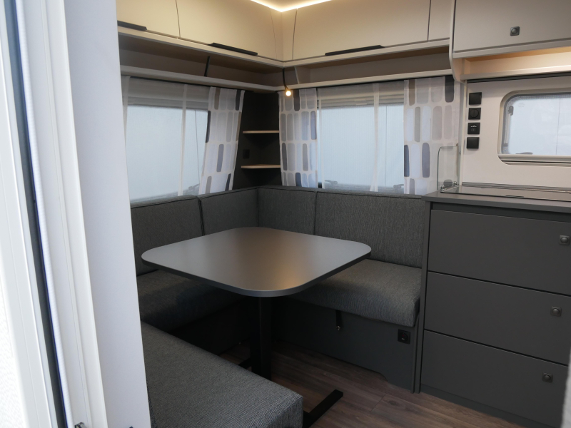Fendt Apero 465 SFB Modelo 2026 foto: 3