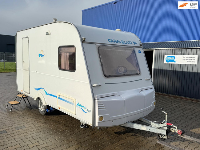Caravelair Antares 465 Dwarsbed / Luifel. 