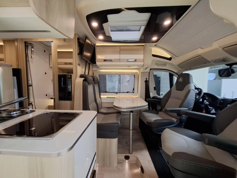 Rapido Dreamer D68 640 140CV Camas Individuales Solar foto: 14