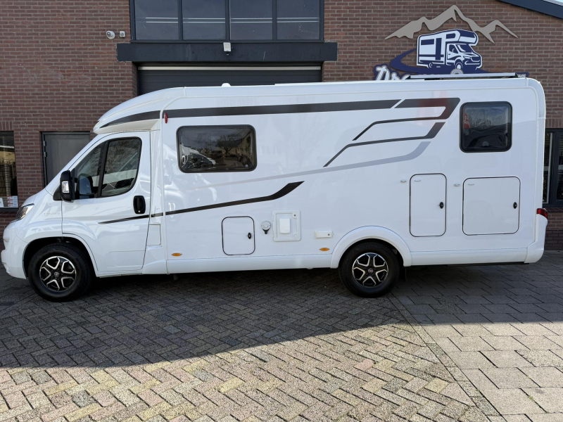 Hymer Exsis 580 T foto: 7