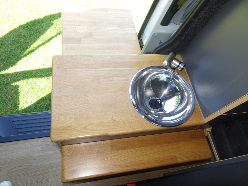 Volkswagen T6 easy classic nw interior photo: 5