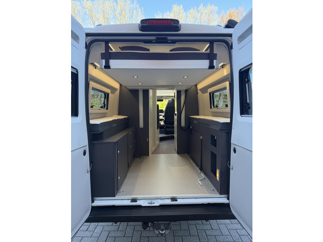 Adria Twin Supreme 640 SGX 9T-Automatic Solar Panel Lithium Maxxfan photo: 23