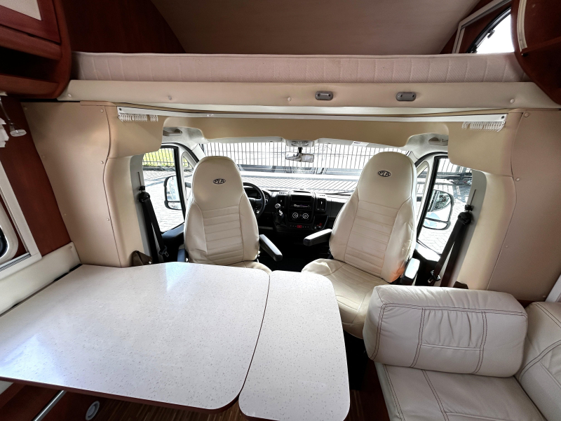 P.L.A. Camper Plasy 491 Dwarsbed/Euro-5/2013/7.2m  foto: 20