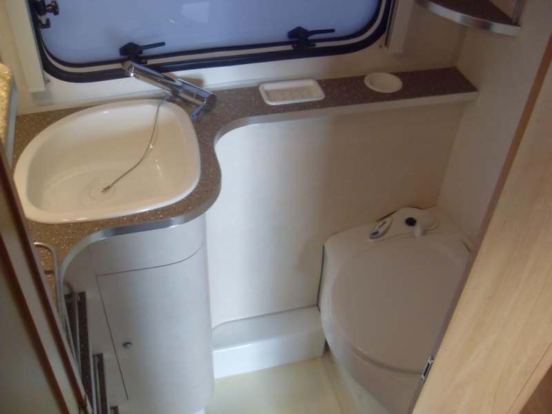 Eriba Touring Troll GT 530 con Mover foto: 6