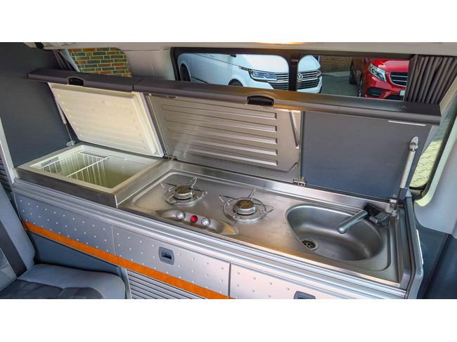 Mercedes-Benz Viano Marco Polo Automaat met slechts 132dkm foto: 8