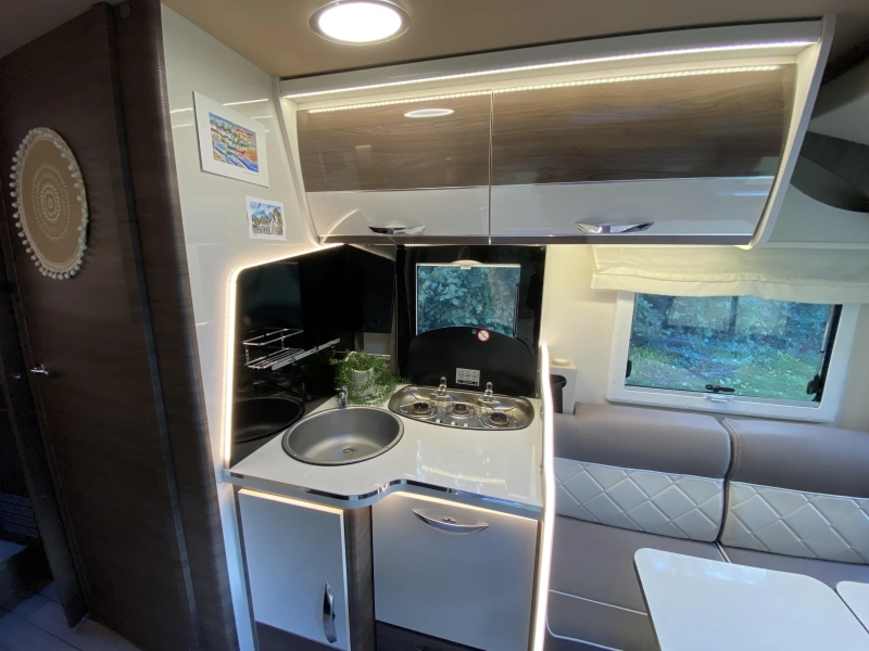 McLouis Carat 870 NL Camper | 1er Propietario foto: 11