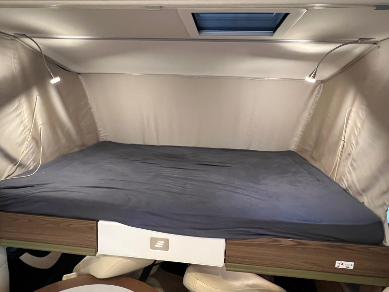 Hymer B ML I 780 schotel, airco, enkelbed  foto: 17