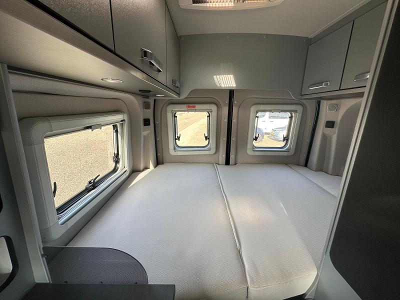 Weinsberg CaraTour 550 MQ 6-traps automaat XL 170PK  foto: 6