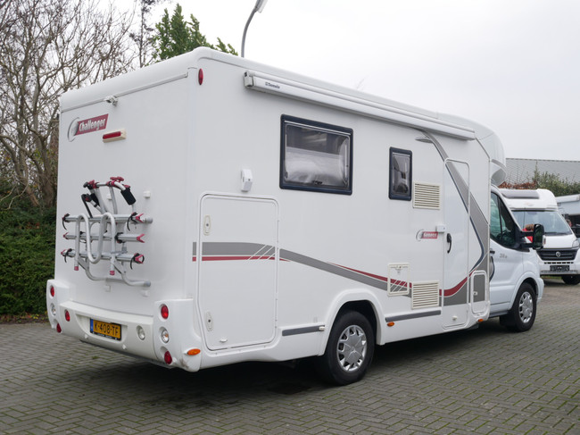 Challenger 288 EB, Half Integraal, Queensbed, Hefbed!! foto: 23