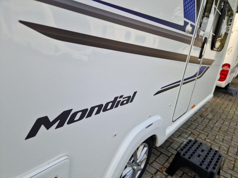 Sprite Mondial 490 SE Luifel/Mover/Fietsdr.  foto: 17