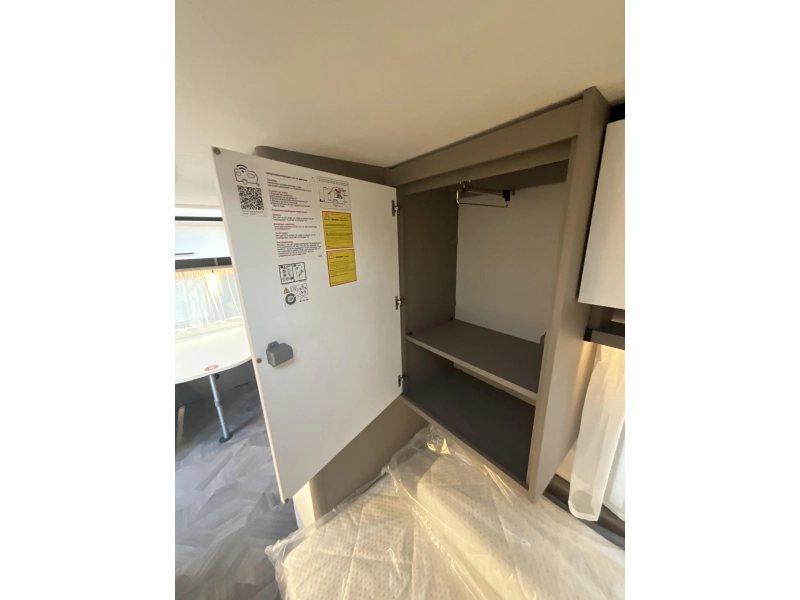 Dethleffs C'go Active 475 EL SINGLE BEDS-DISCOUNT! photo: 12