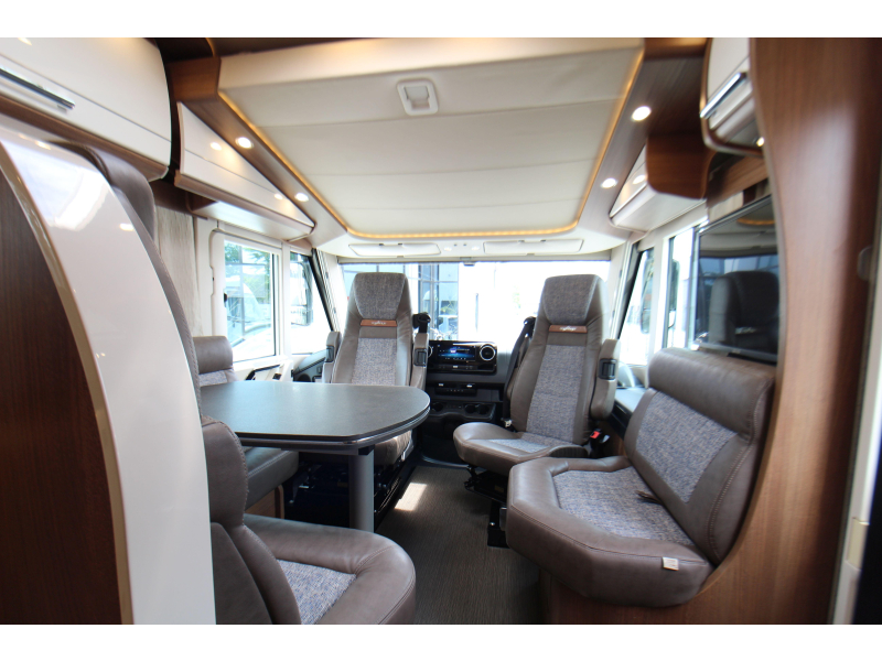 Carthago C-Tourer I 149 LE Single beds Pull-down bed photo: 23