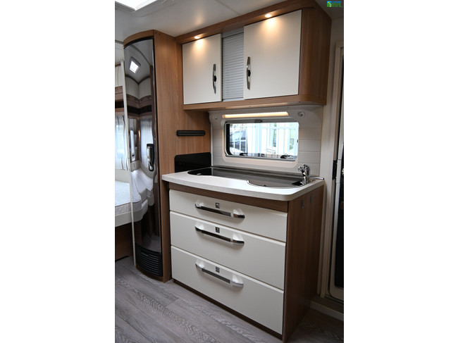 Hobby De Luxe 495UL photo : 10