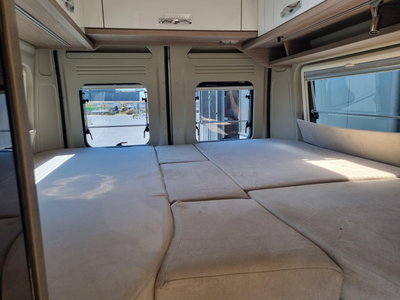 P&ouml;ssl Roadcruiser 640 Top condition, low mileage photo: 10