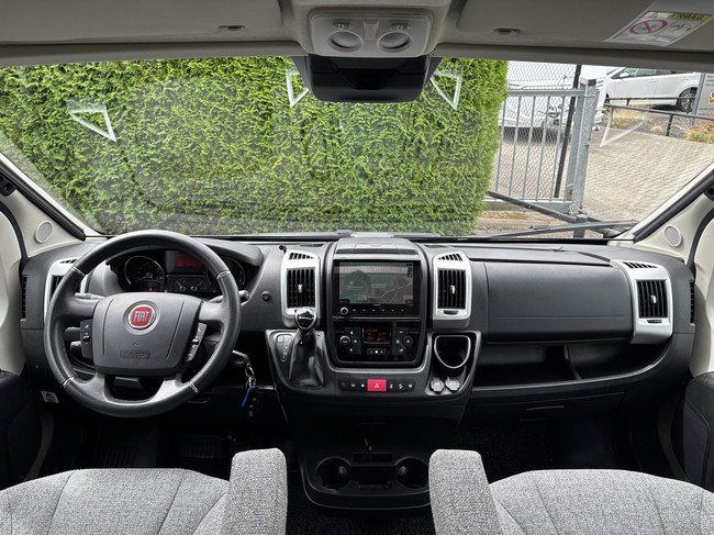 Hymer Yosemite 600 L&Auml;NGSBETTEN 160 PS Euro6 Fiat Ducato **Einzigartig/Dieselheizung/4 Sitzpl&auml;tze/2x Wohnraumbatterie/Markise/1. Besitzer/Nur Foto: 6