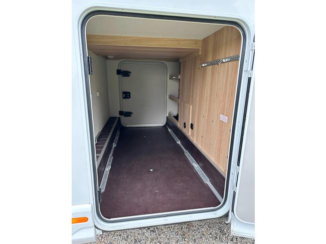 Knaus Sky Ti 650 MEG PLATINUM SELECTION FIAT 140 PS 2022 Foto: 3