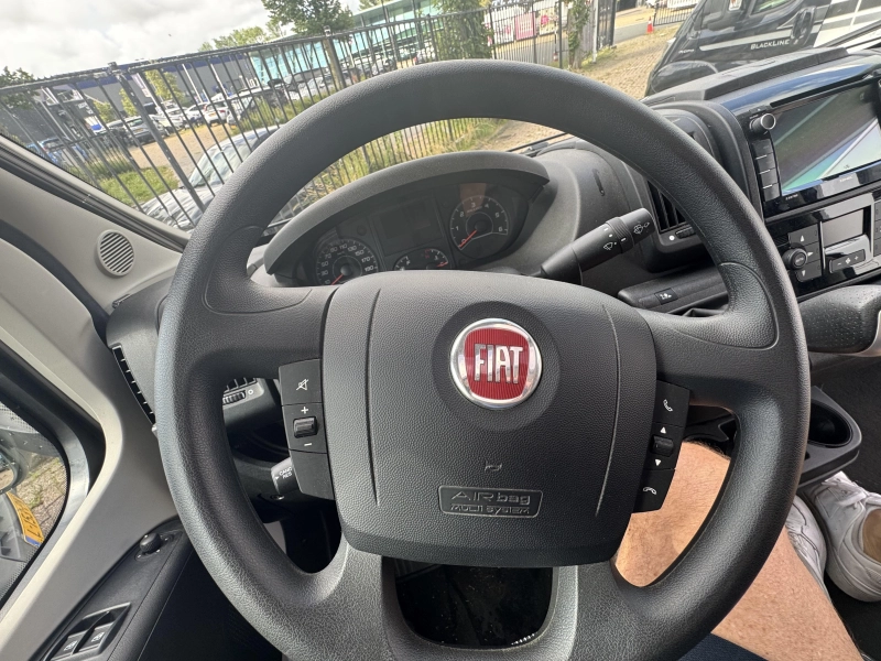 LMC Passion T672 AUTOMAAT  foto: 26