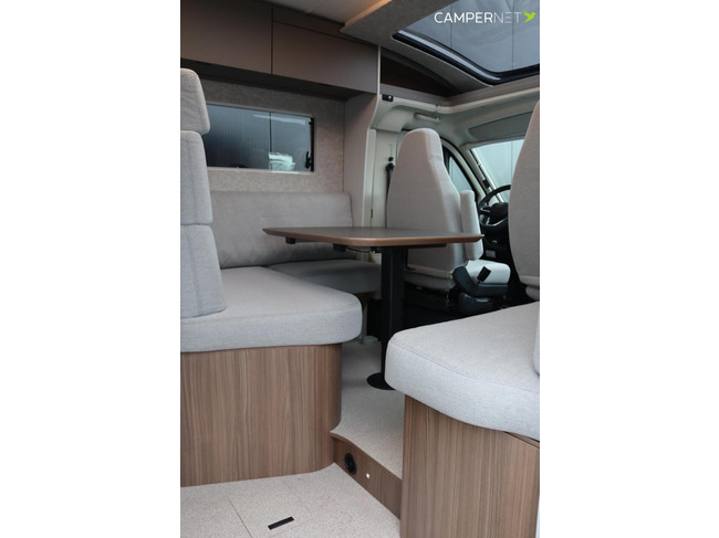 LMC Cruiser 740 EL 140hp Automatic | New model! | Single beds | Diesel heating | New from stock | photo: 6