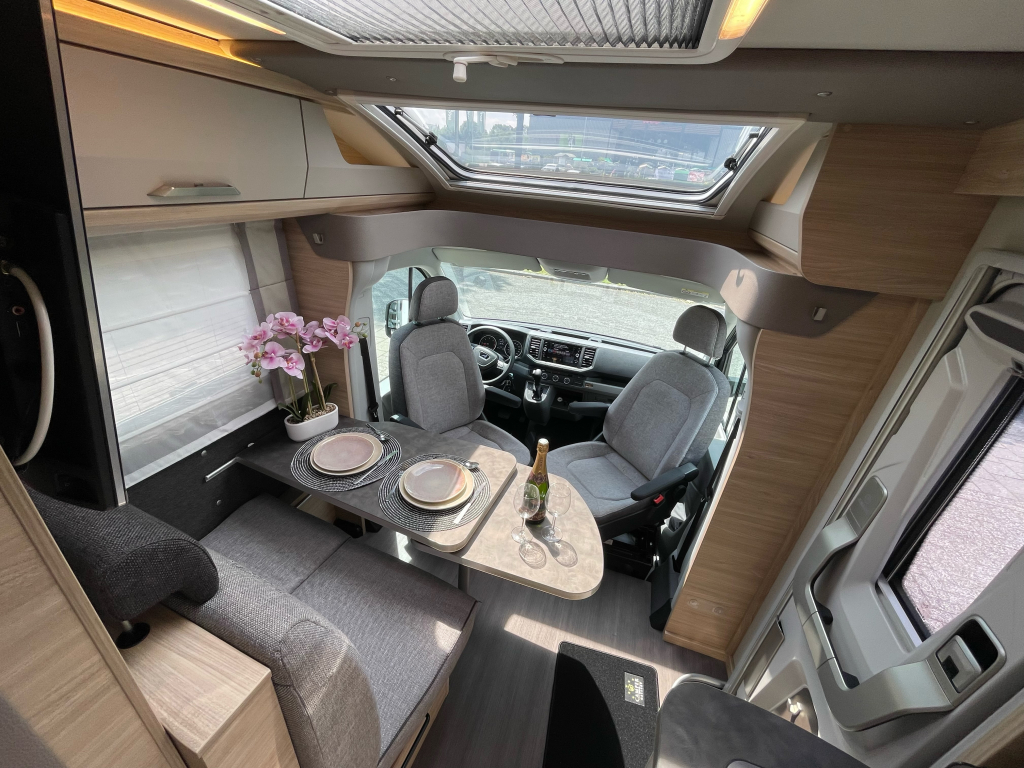 Knaus PLATINUM 650 MEG ENKELE BEDDEN AUTOMAAT foto: 1