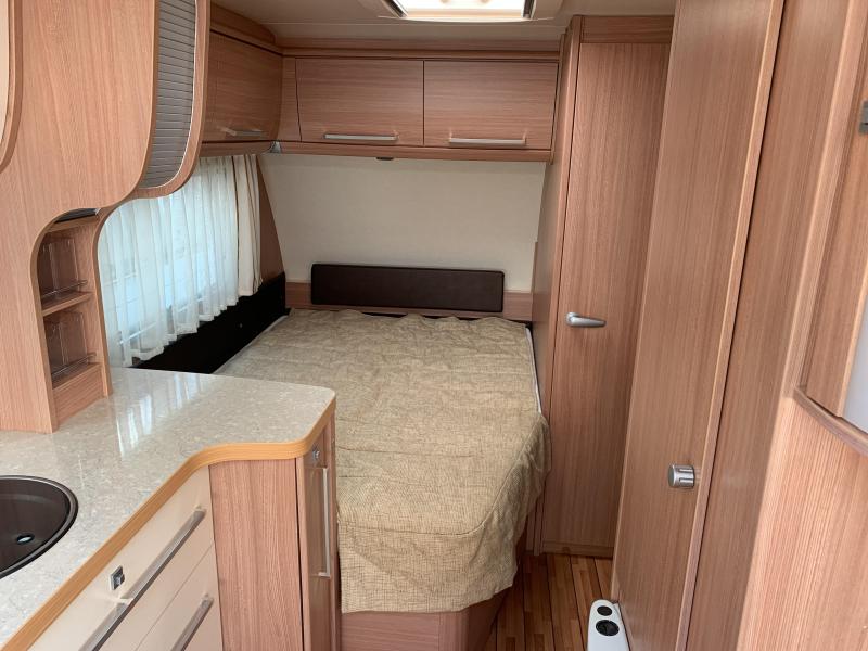 Knaus Sudwind Celebration 500 FU Mover/Voortent  foto: 2
